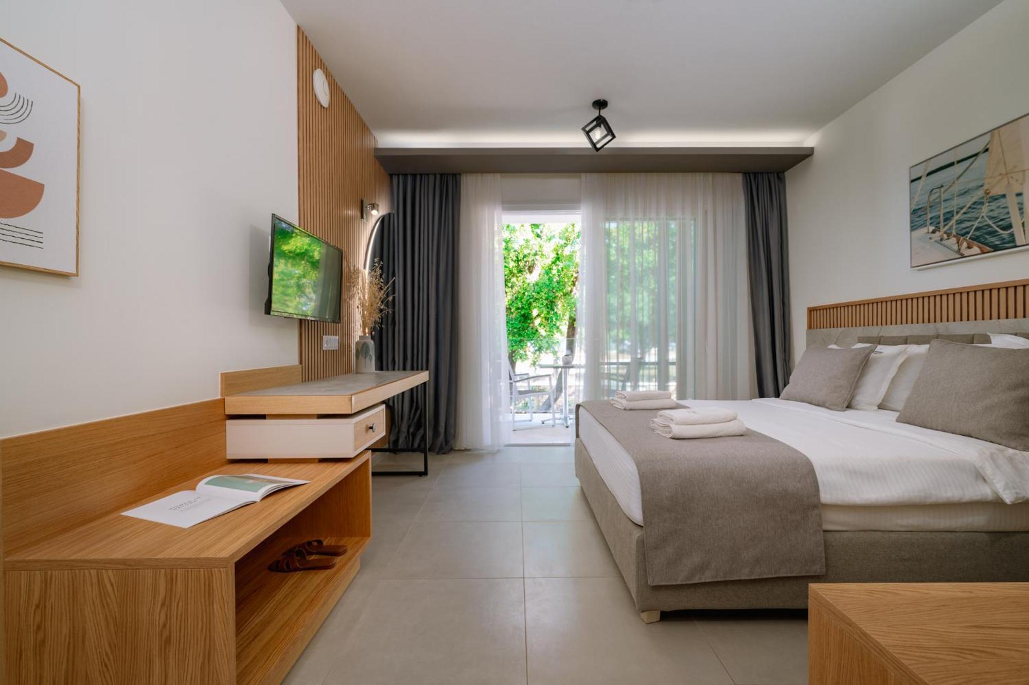 Aparthotel Sentimento Prínos Esterno foto